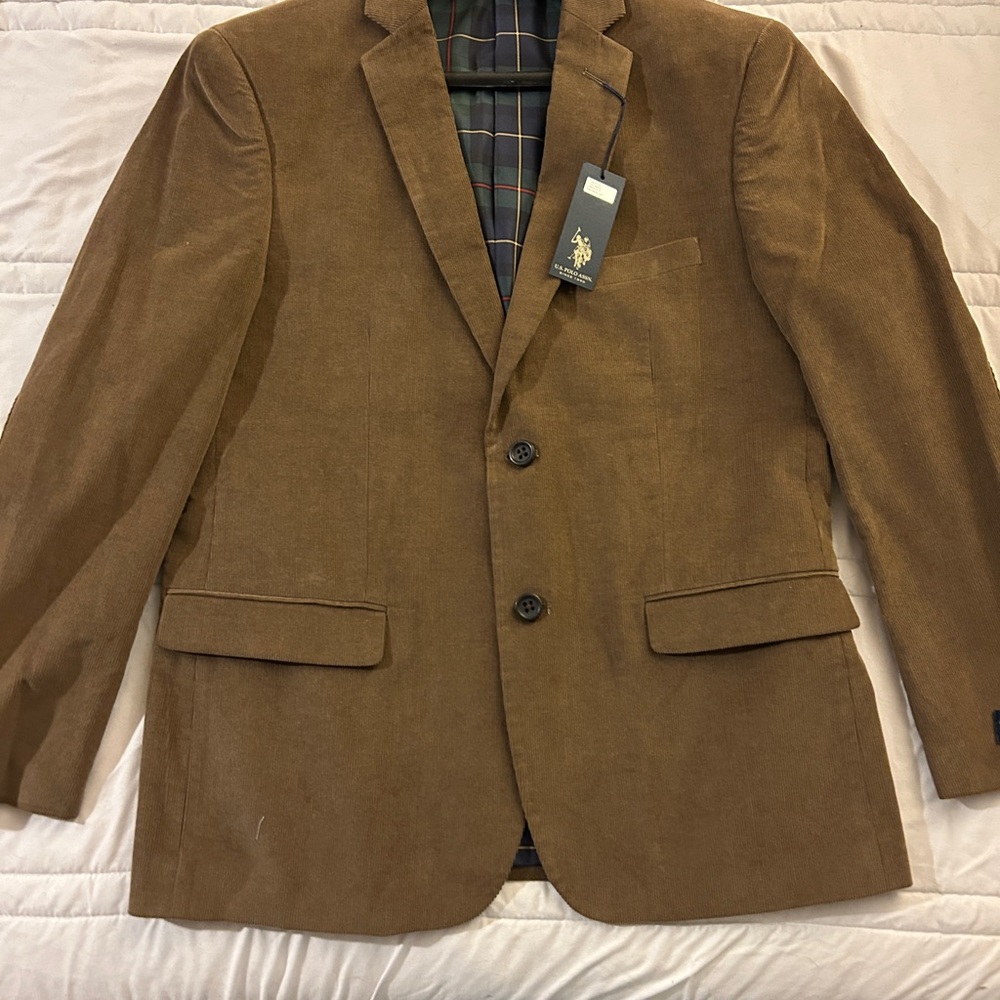 U.S. Polo Assn. Tan Sport Coat with Textured Fabric and Classic Notched Lapel